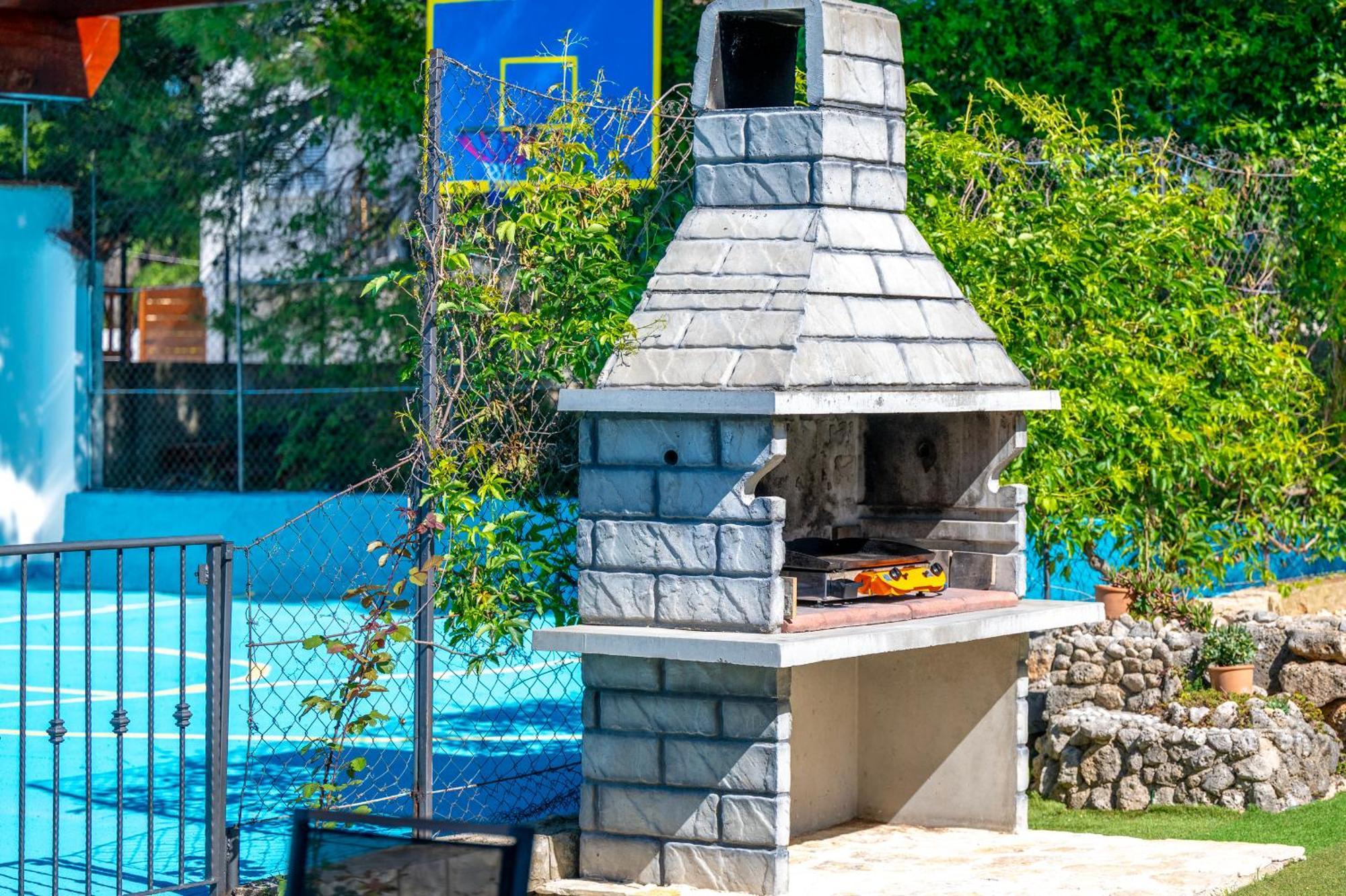 Villa Plenca - Heated Pool ! シベニク エクステリア 写真